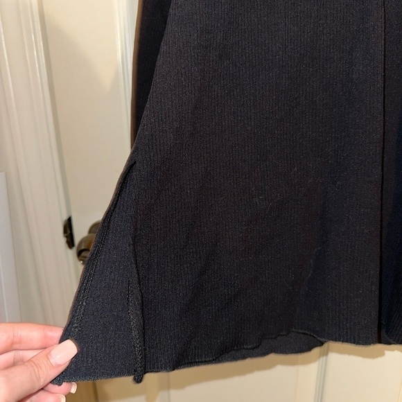 Athleta womens black v neck contemporary hooded sweater M athleisure - Picture 4 of 10